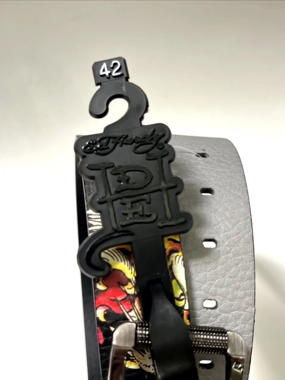 Ed Hardy Ombre Gray Black Tiger PU Leather Belt Size 42 Gothic Y2K 48